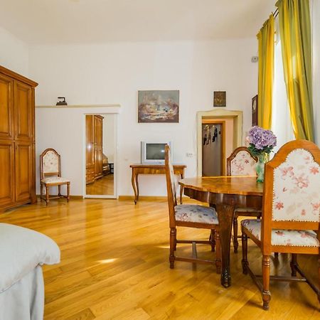 Kronhaus Brasov Bagian luar foto
