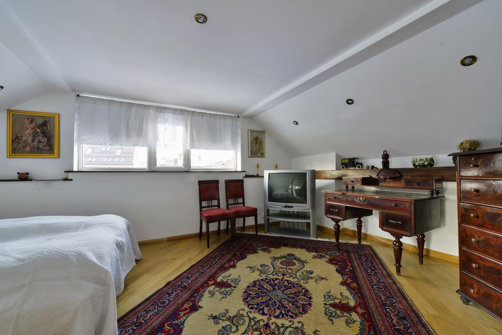 Kronhaus Brasov Bagian luar foto