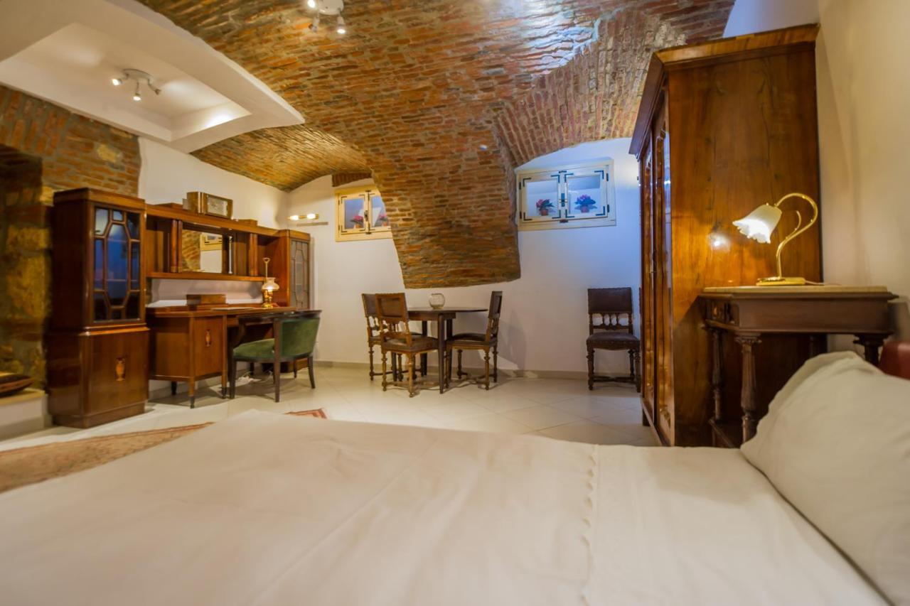 Kronhaus Brasov Bagian luar foto