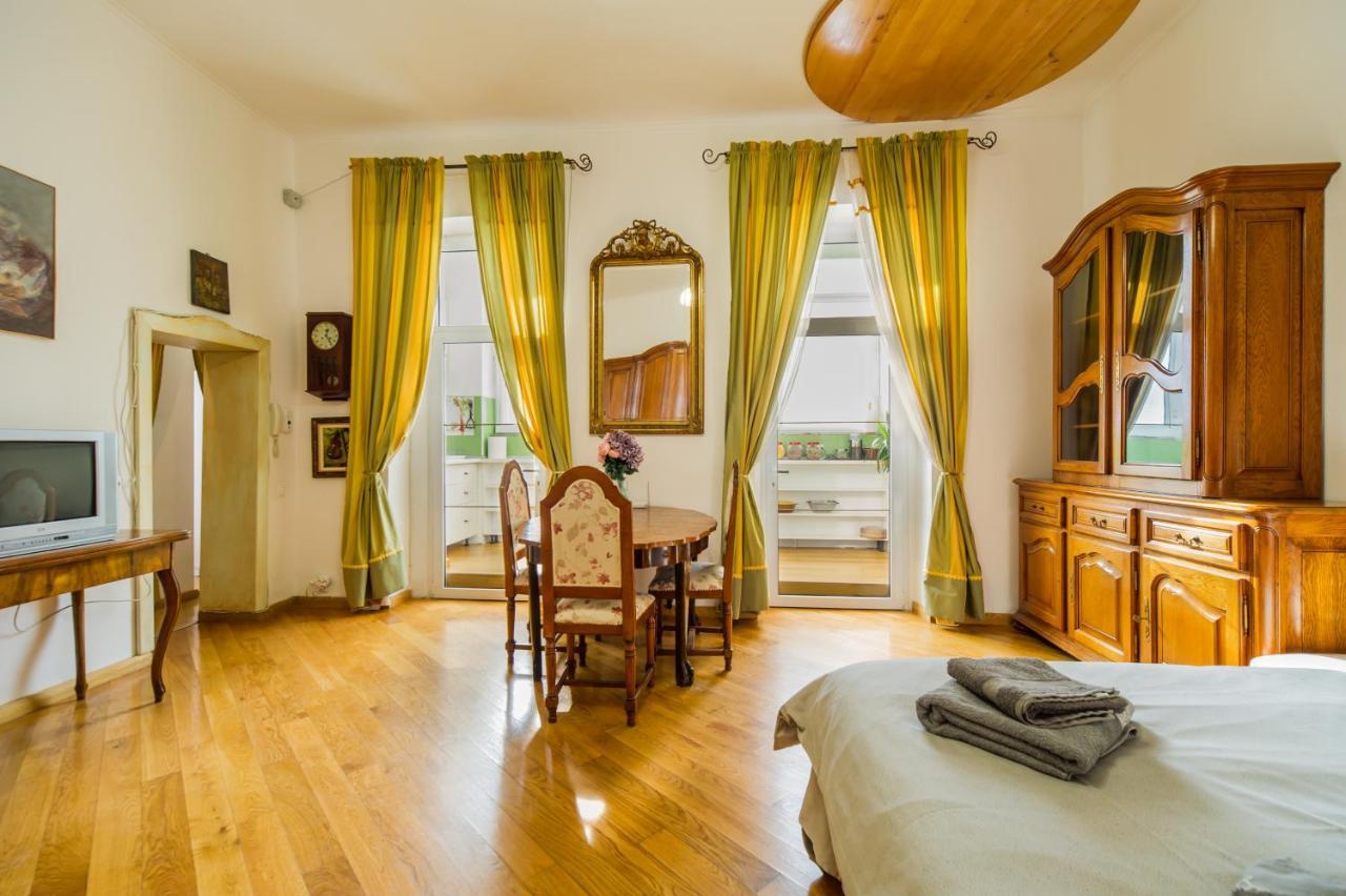 Kronhaus Brasov Bagian luar foto