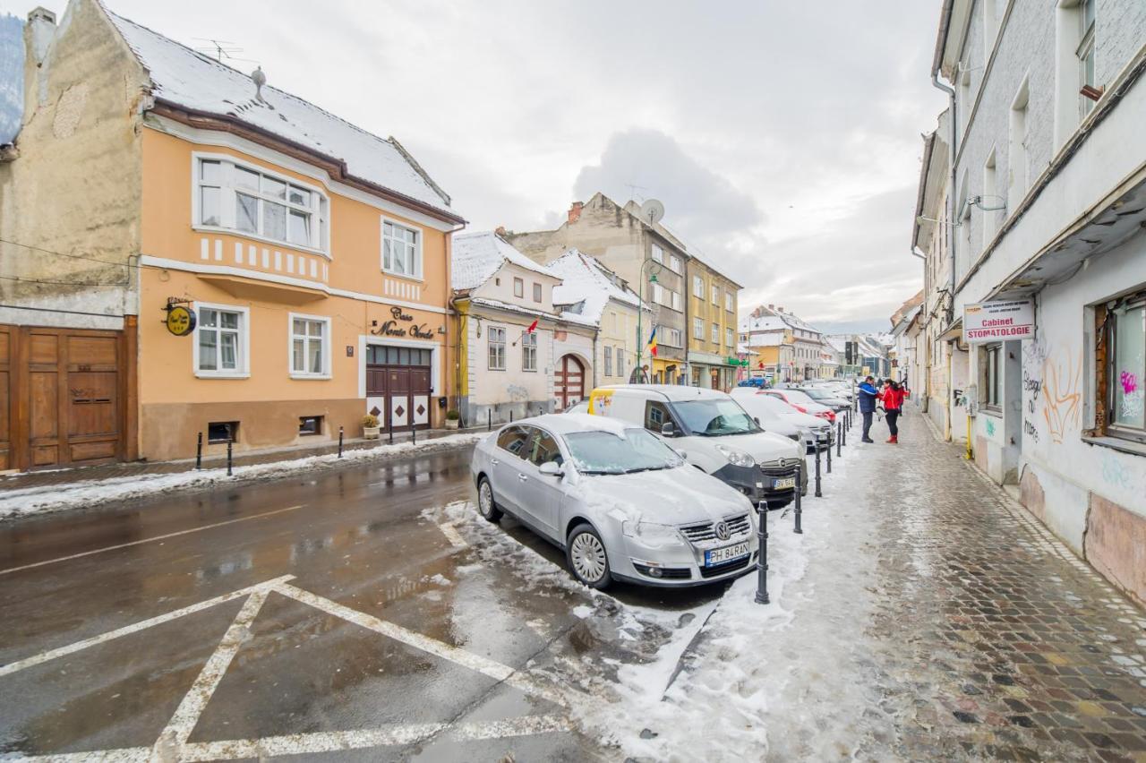 Kronhaus Brasov Bagian luar foto